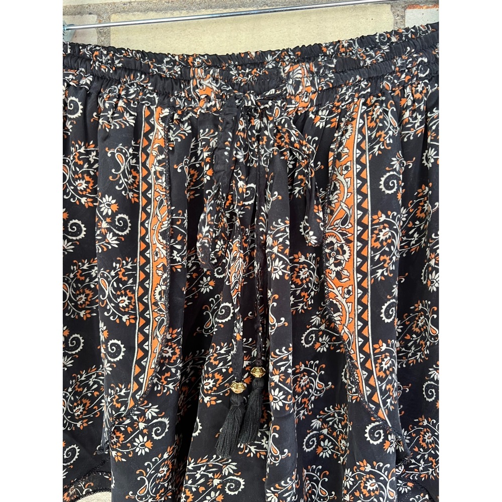 Earthbound Trading Co Black Paisley Floral Tassel Shorts Large Medium Small - Picture 3 of 6